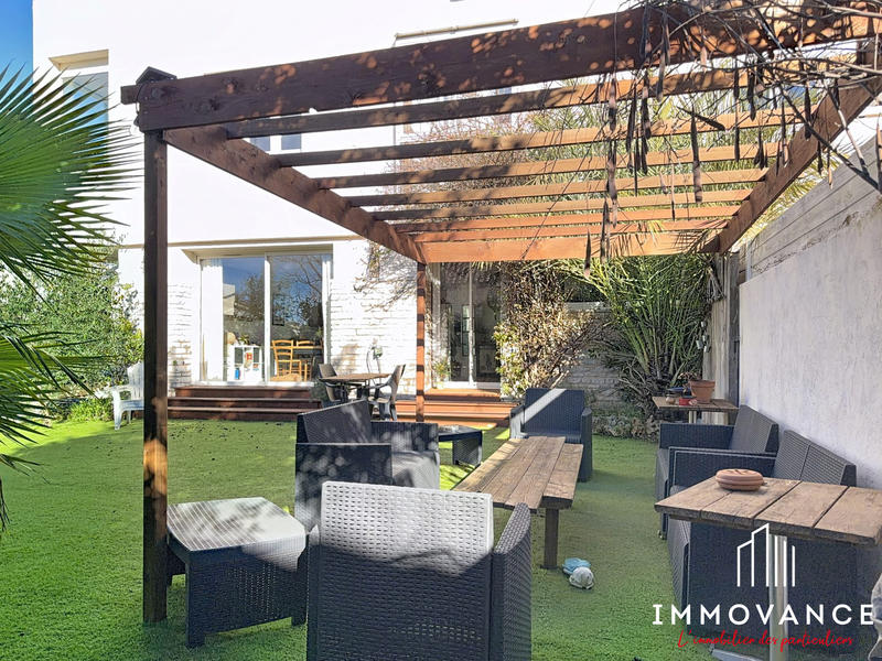 Maison - 158 m² - 5 pièces