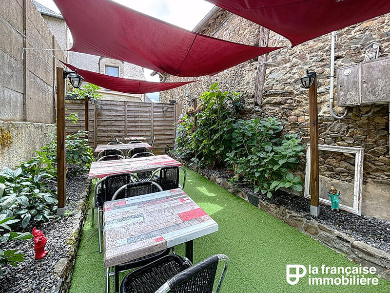 Immeuble - 5 pièces