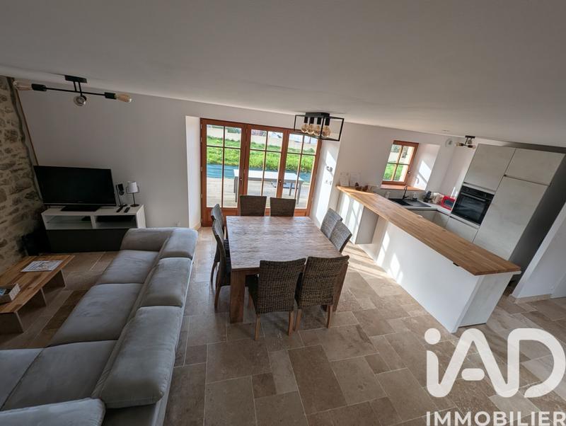 Maison de campagne - 253 m² - 10 pièces