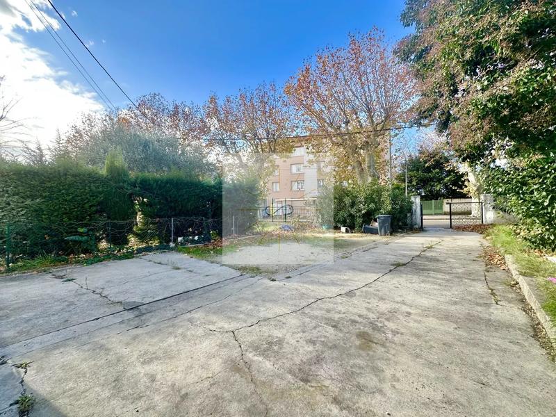 Maison - 97 m² - 5 pièces