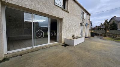 Maison de village - 179 m² - 6 pièces