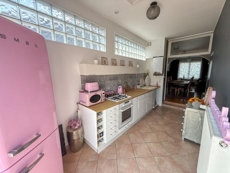 Maison - 98 m² - 4 pièces