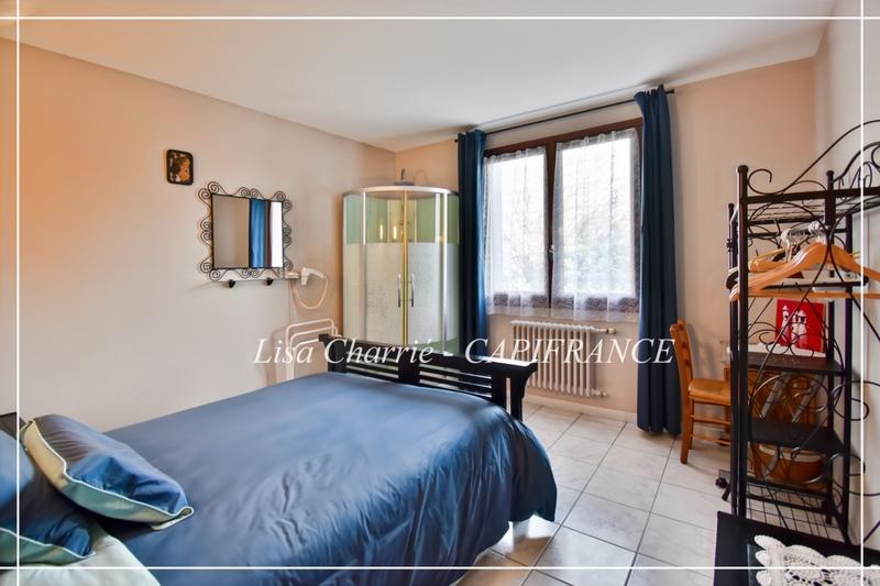 Maison - 170 m² - 6 pièces