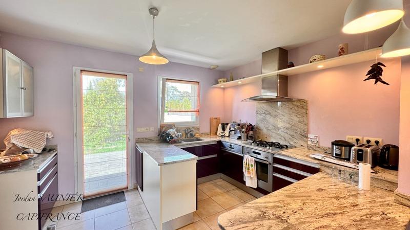 Maison - 113 m² - 6 pièces