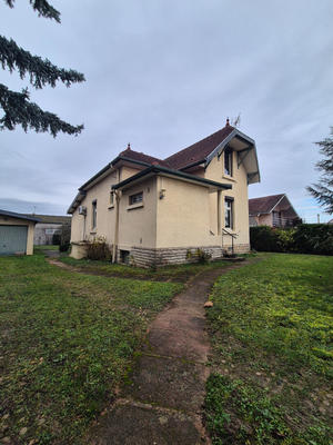 Maison - 117 m² - 6 pièces