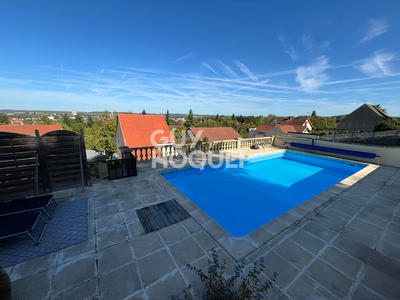 Maison - 115 m² - 6 pièces