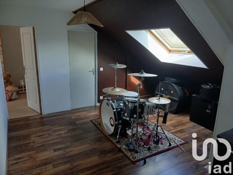 Maison - 240 m² - 9 pièces