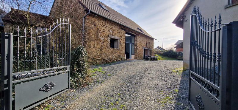 Maison - 166 m² - 6 pièces