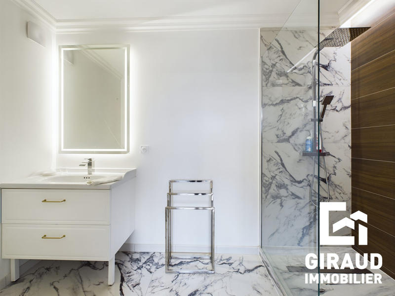 Maison - 108 m² - 6 pièces