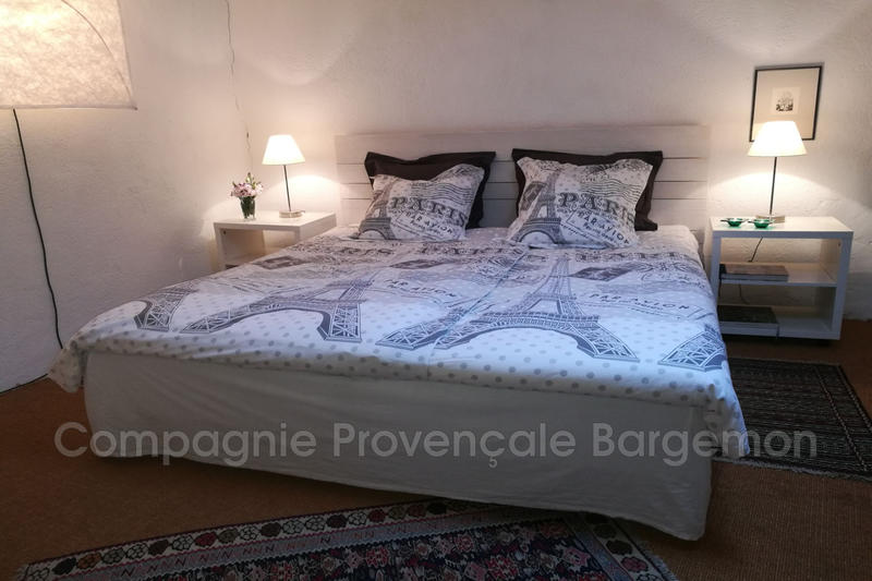 Maison de village - 75 m² - 3 pièces