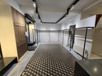 Local commercial - 70 m²