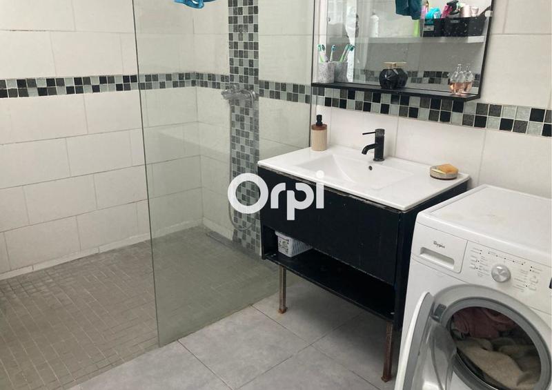 Maison - 180 m² - 7 pièces