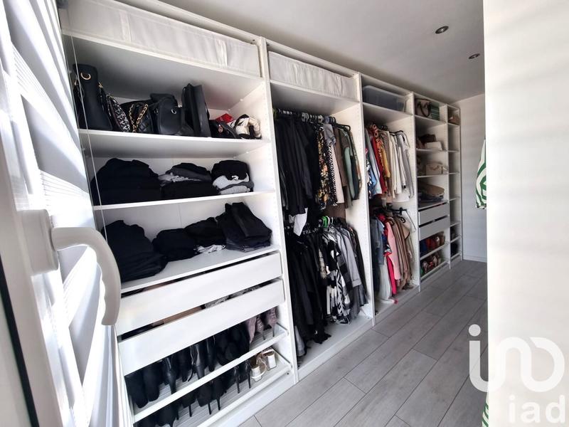 Maison - 180 m² - 6 pièces