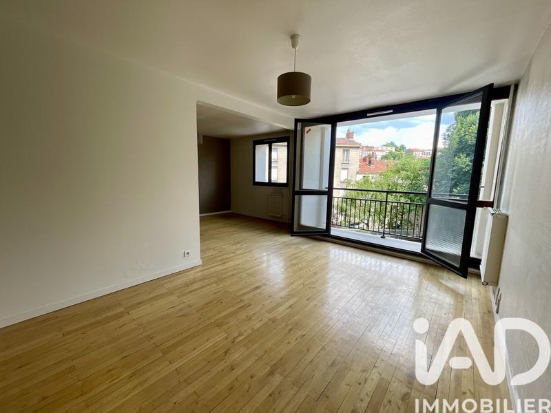 Appartement - 100 m² - 5 pièces