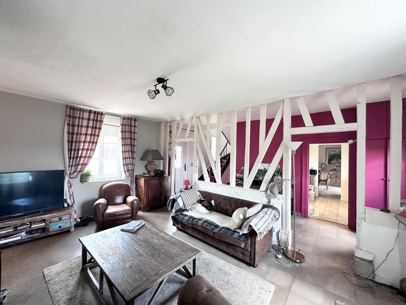 Propriété - 210 m² - 8 pièces