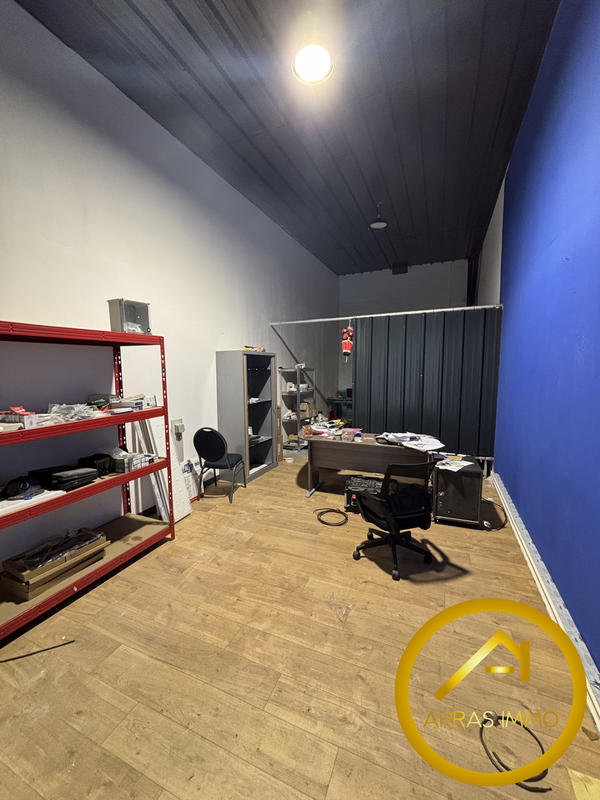 Local d'activités - 45 m²