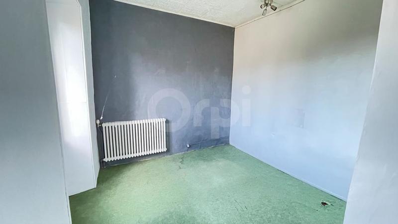 Maison - 182 m² - 6 pièces