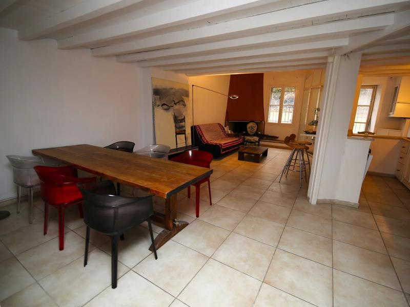 Appartement - 177 m² - 5 pièces