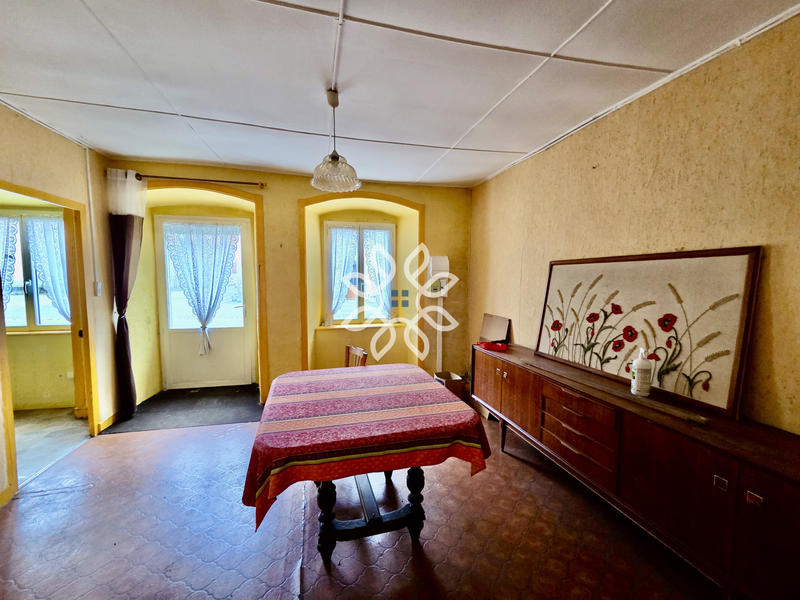 Maison de village - 95 m² - 5 pièces