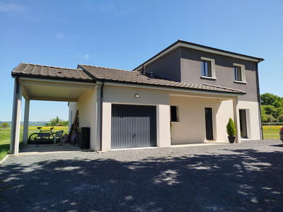 Maison - 125 m² - 6 pièces