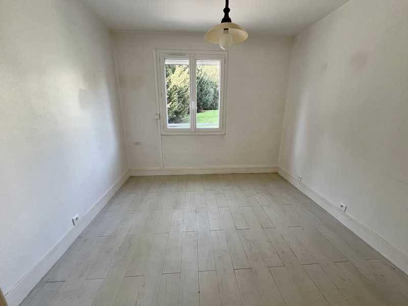 Appartement - 77 m² - 5 pièces