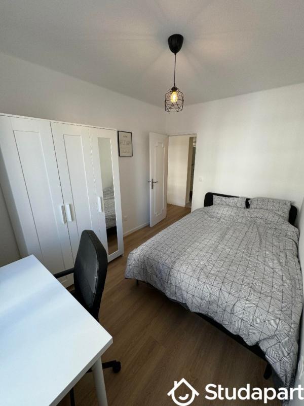 Chambre - 10 m² - 1 pièce