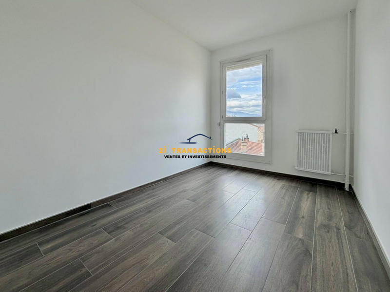 Appartement - 75 m² - 4 pièces