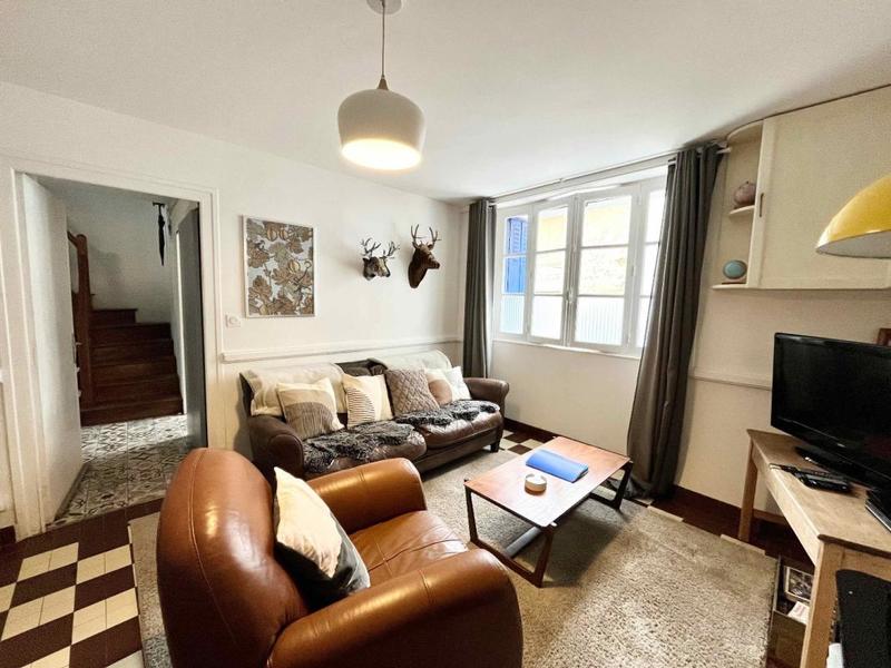 Propriété - 149 m² - 7 pièces