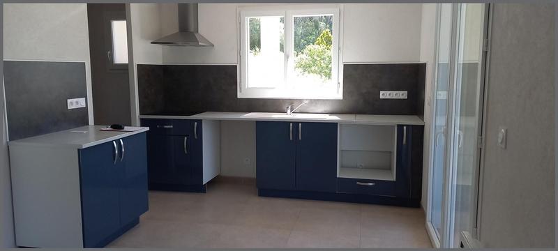 Maison - 230 m² - 10 pièces