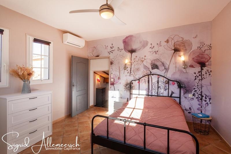 Propriété - 377 m² - 10 pièces