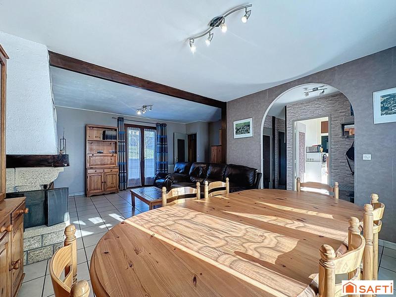 Maison - 124 m² - 6 pièces