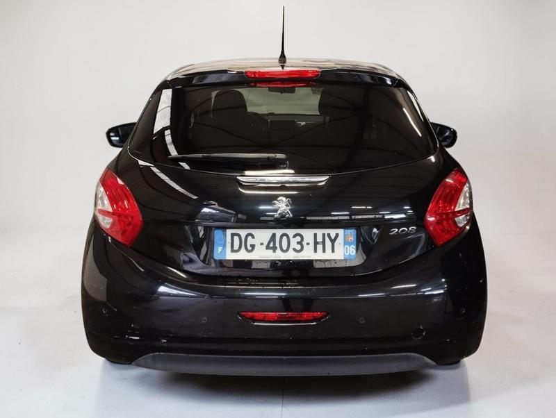 Peugeot 208 1.2 Vti 82 Style 5p
