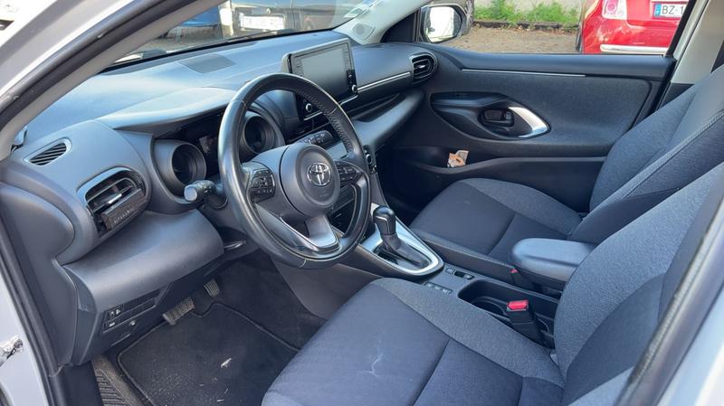 Toyota Yaris 1.5 Vvti 116 Hybrid E-Cvt Design - Automatique Entretien constructeur