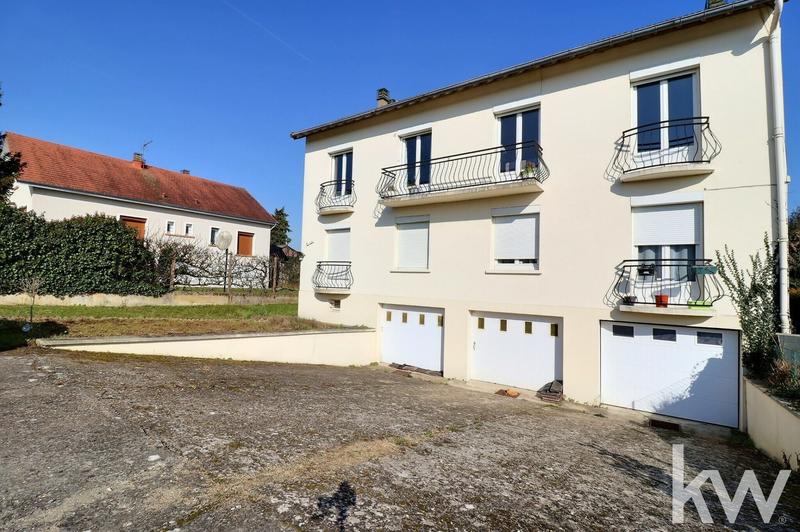 Appartement - 98 m² - 5 pièces