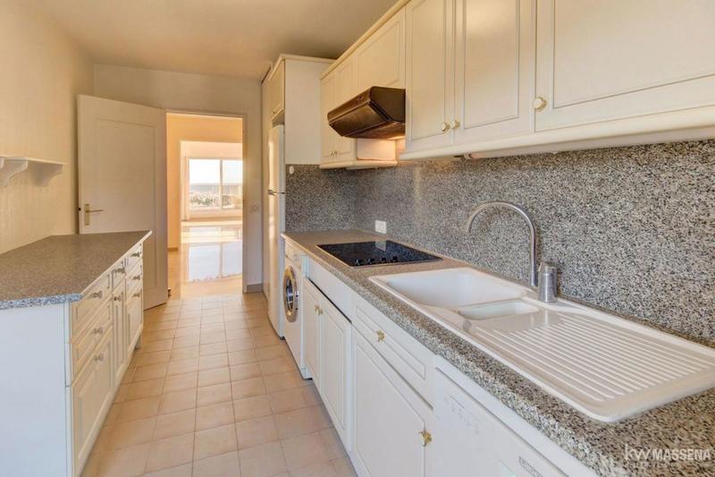 Appartement - 134 m² - 4 pièces