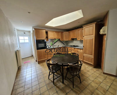 Maison - 85 m² - 5 pièces