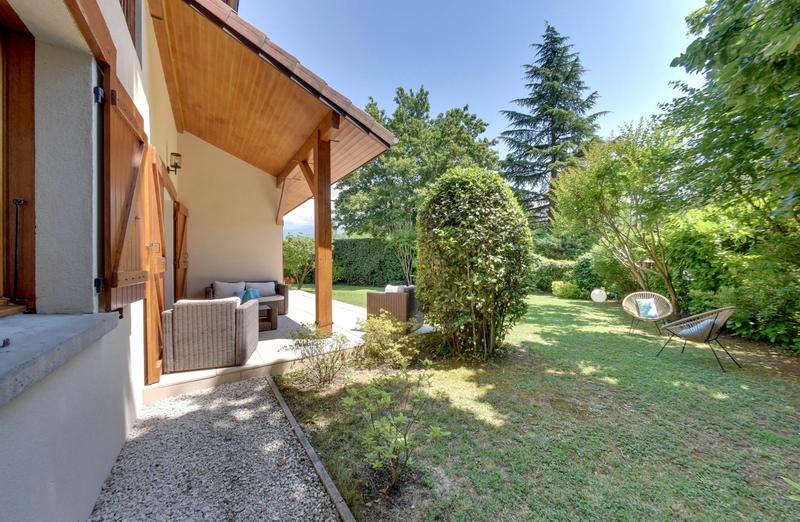 Maison - 161 m² - 6 pièces