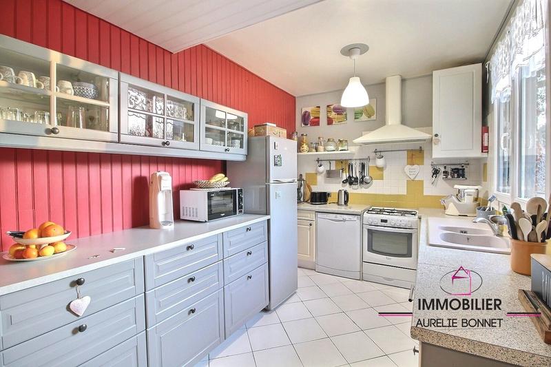 Maison - 135 m² - 6 pièces