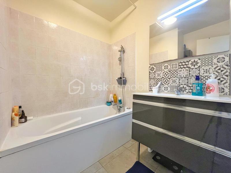 Appartement - 87 m² - 4 pièces