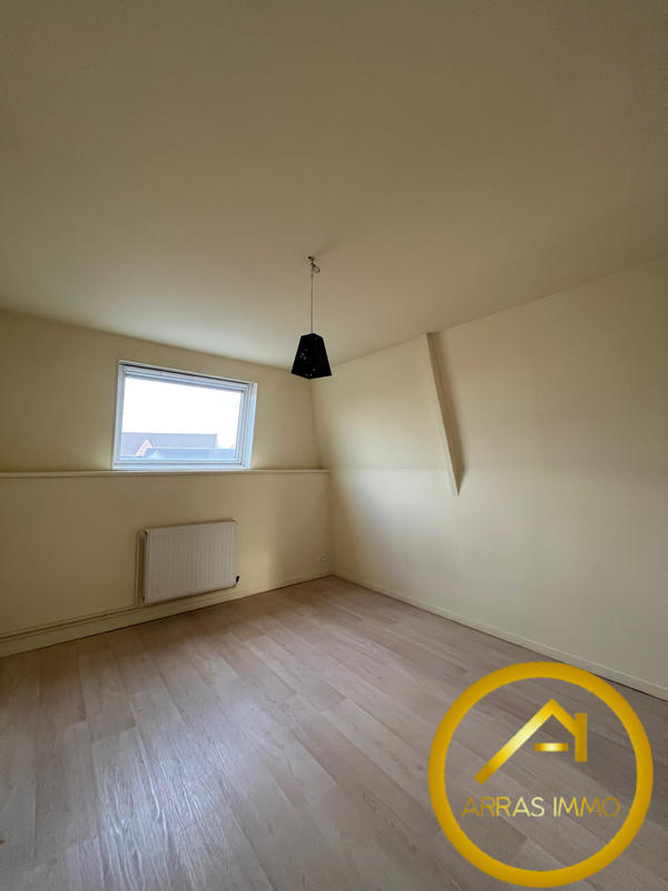 Appartement - 89 m² - 4 pièces