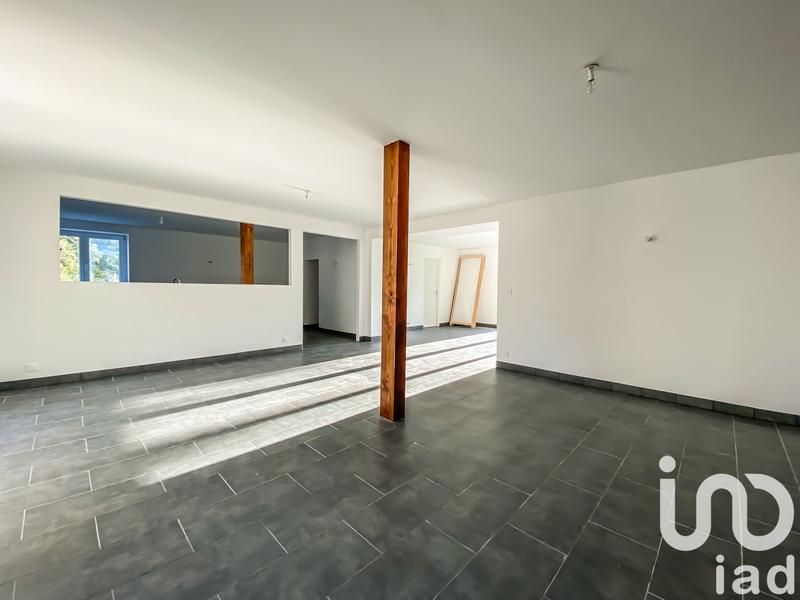 Maison - 273 m² - 7 pièces