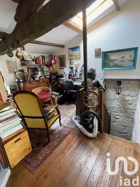 Maison - 202 m² - 7 pièces