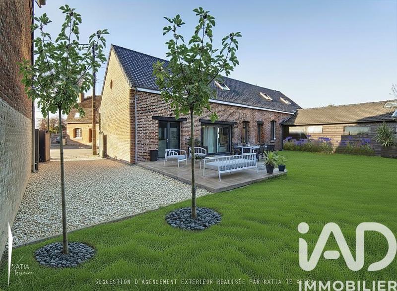 Maison - 214 m² - 10 pièces