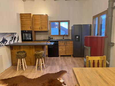 Appartement - 130 m² - 8 pièces