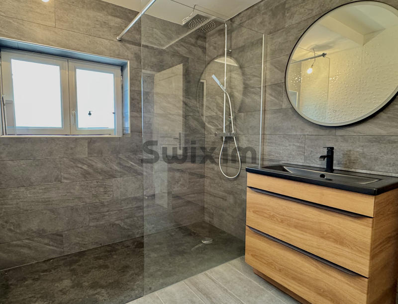 Mas - 220 m² - 5 pièces