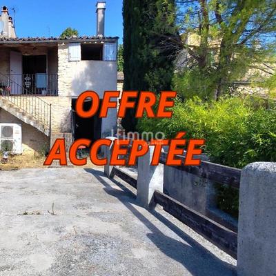 Maison - 75 m² - 4 pièces