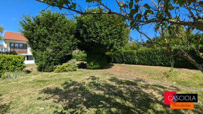 Maison traditionnelle - 104 m² - 5 pièces