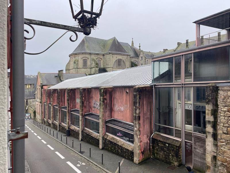 Immeuble - 94 m² - 5 pièces