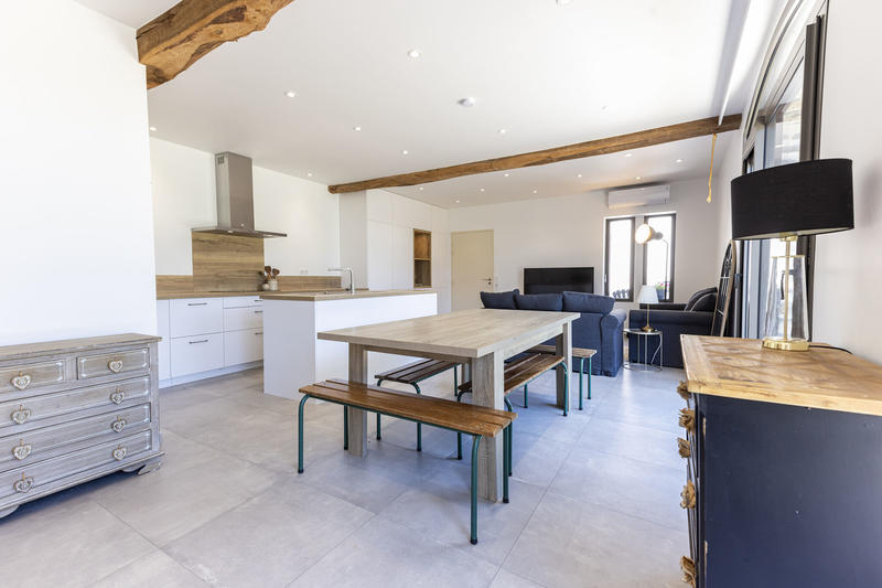 Maison - 140 m² - 5 pièces