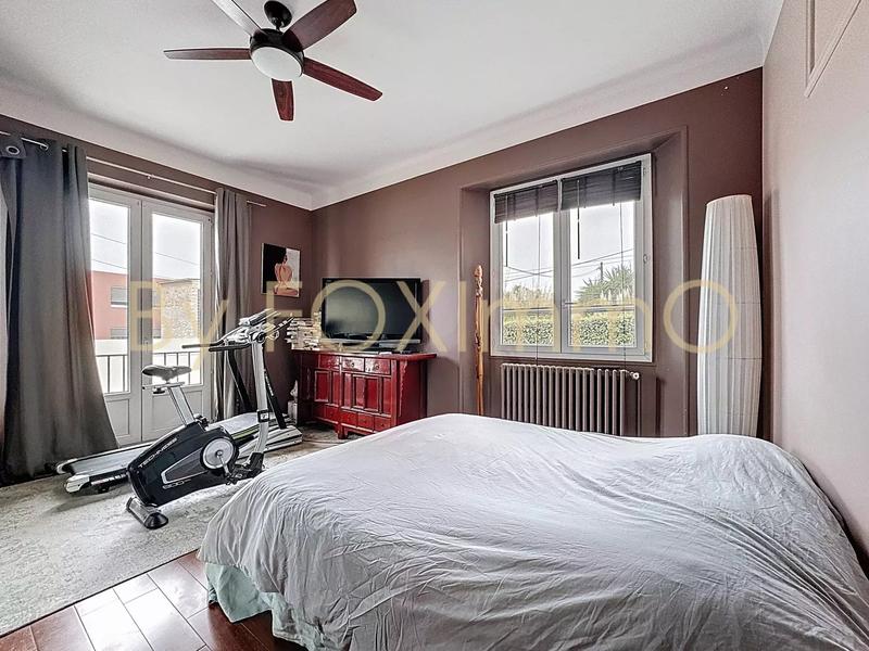 Appartement - 157 m² - 5 pièces